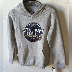 Outerstuff Youth Medium 2022 Stadium Series Nashville Gray NHL Pullover Hoodie